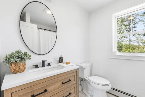 46 Woodbrey Lane Standish ME 04084
