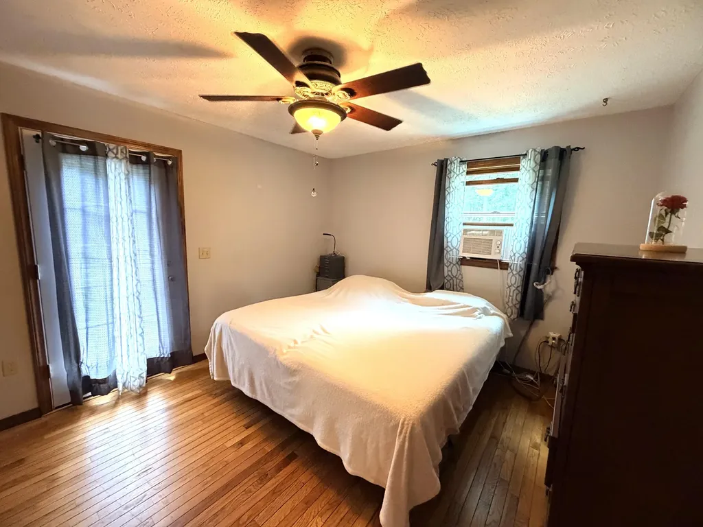 179 Randall Road Lewiston ME 04240