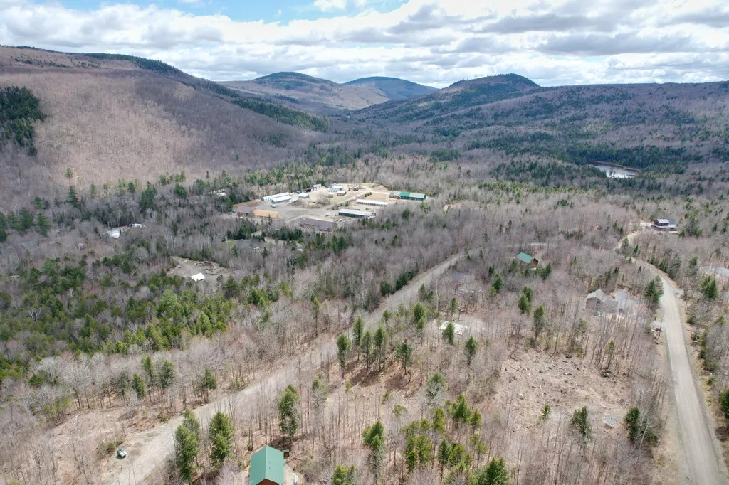 1007 Apres Way Carrabassett Valley ME 04947