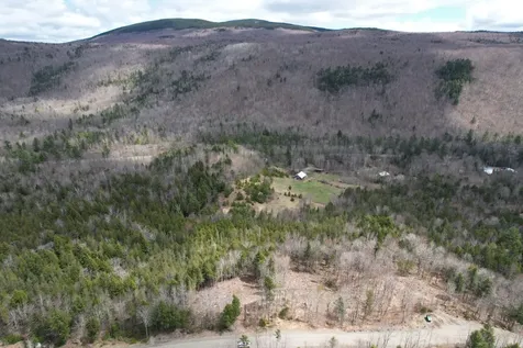 1005 Apres Way Carrabassett Valley ME 04947