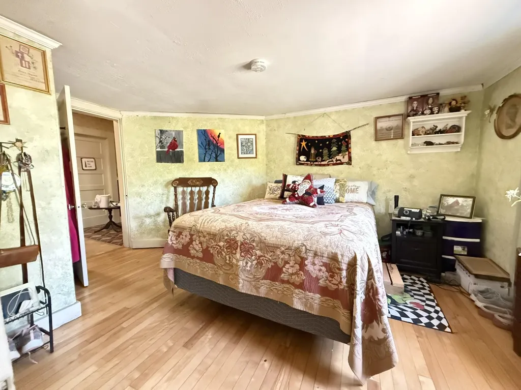 1777 Riverside Drive Auburn ME 04210