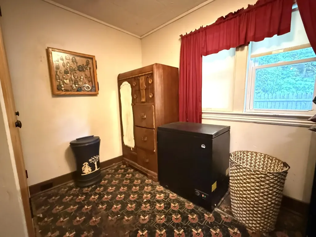 1777 Riverside Drive Auburn ME 04210