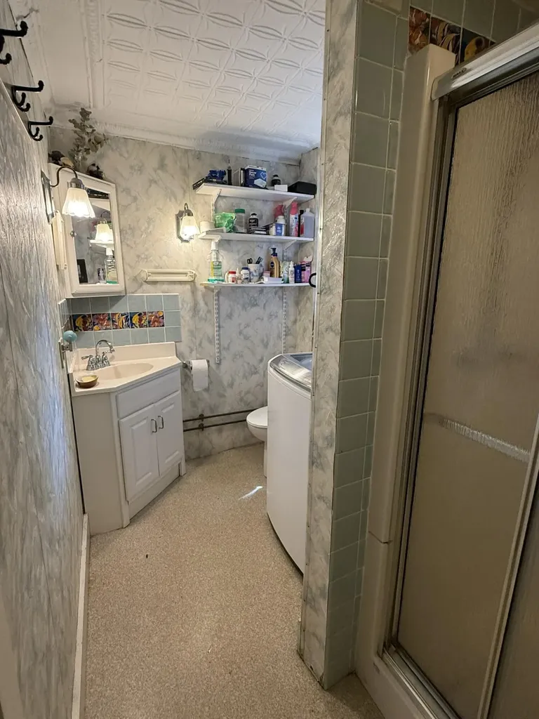 1777 Riverside Drive Auburn ME 04210