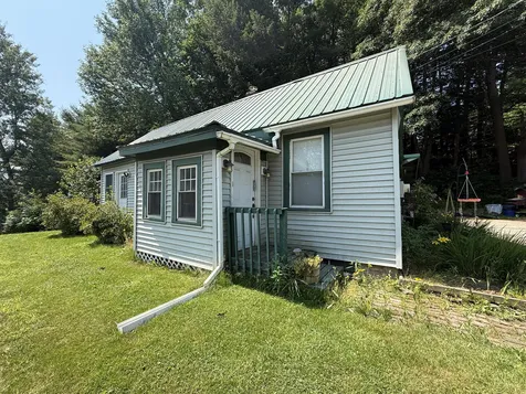 1777 Riverside Drive Auburn ME 04210