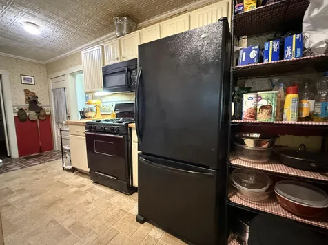 1777 Riverside Drive Auburn ME 04210