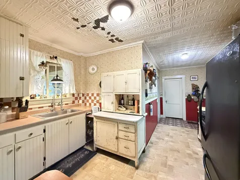 1777 Riverside Drive Auburn ME 04210