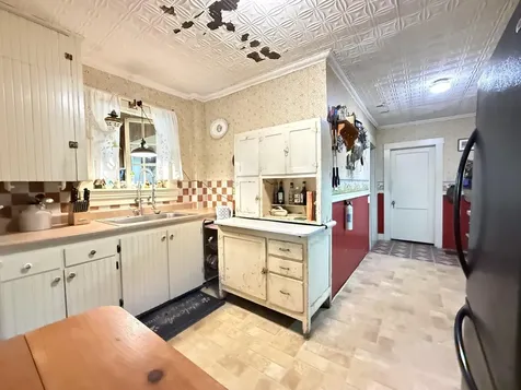 1777 Riverside Drive Auburn ME 04210