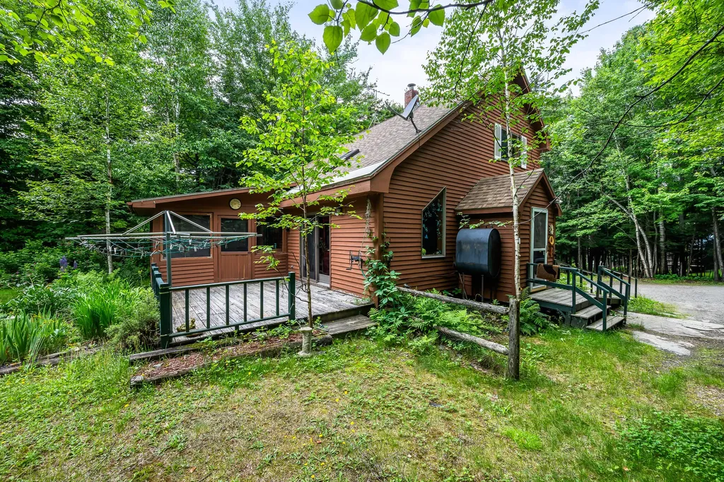 39 Arbor Way Rangeley ME 04970