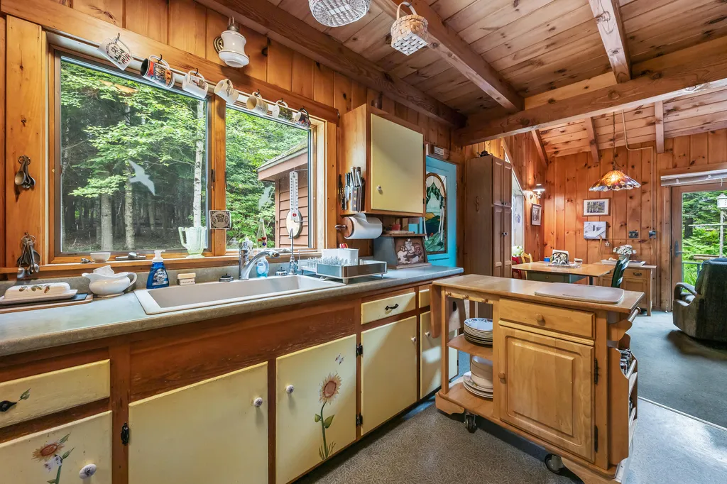 39 Arbor Way Rangeley ME 04970