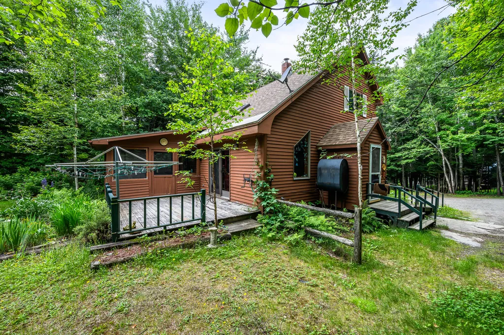 39 Arbor Way Rangeley ME 04970