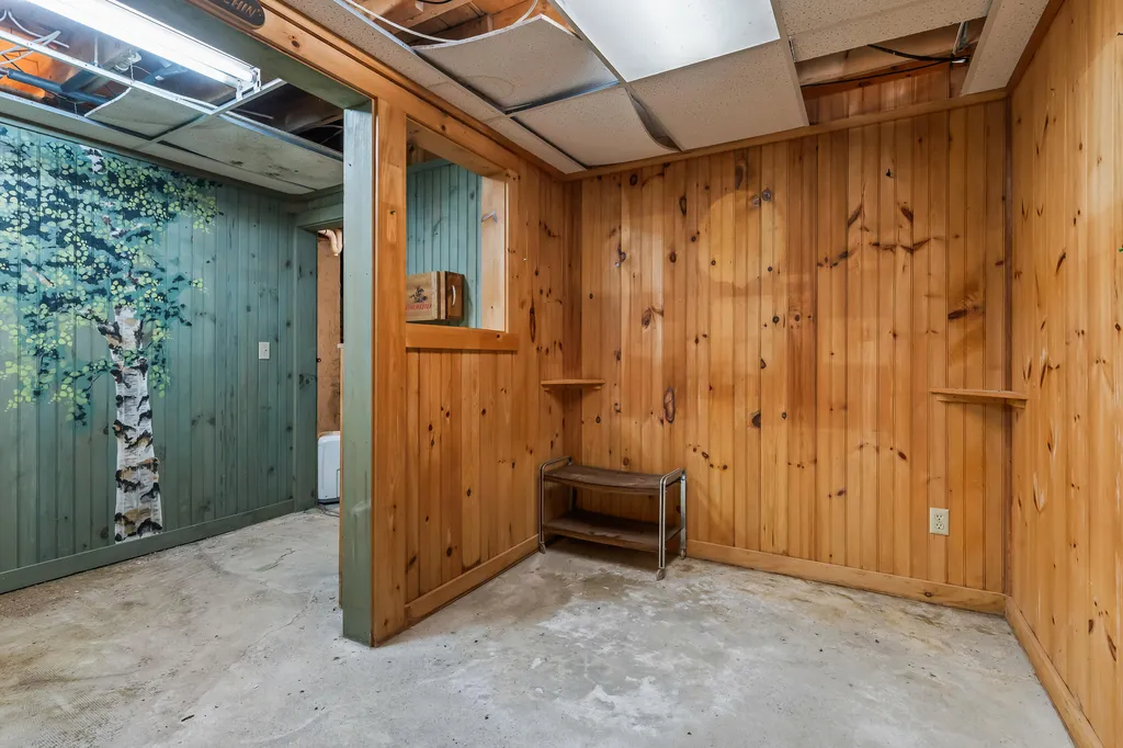 39 Arbor Way Rangeley ME 04970
