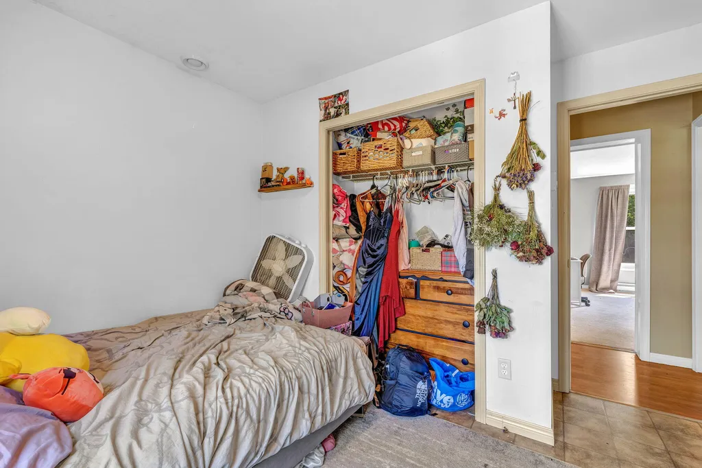 210 Scotts Point Road Clifton ME 04428