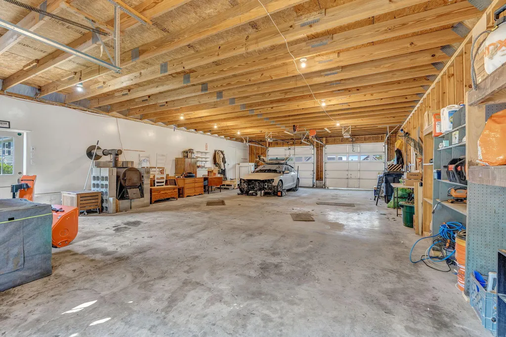 210 Scotts Point Road Clifton ME 04428