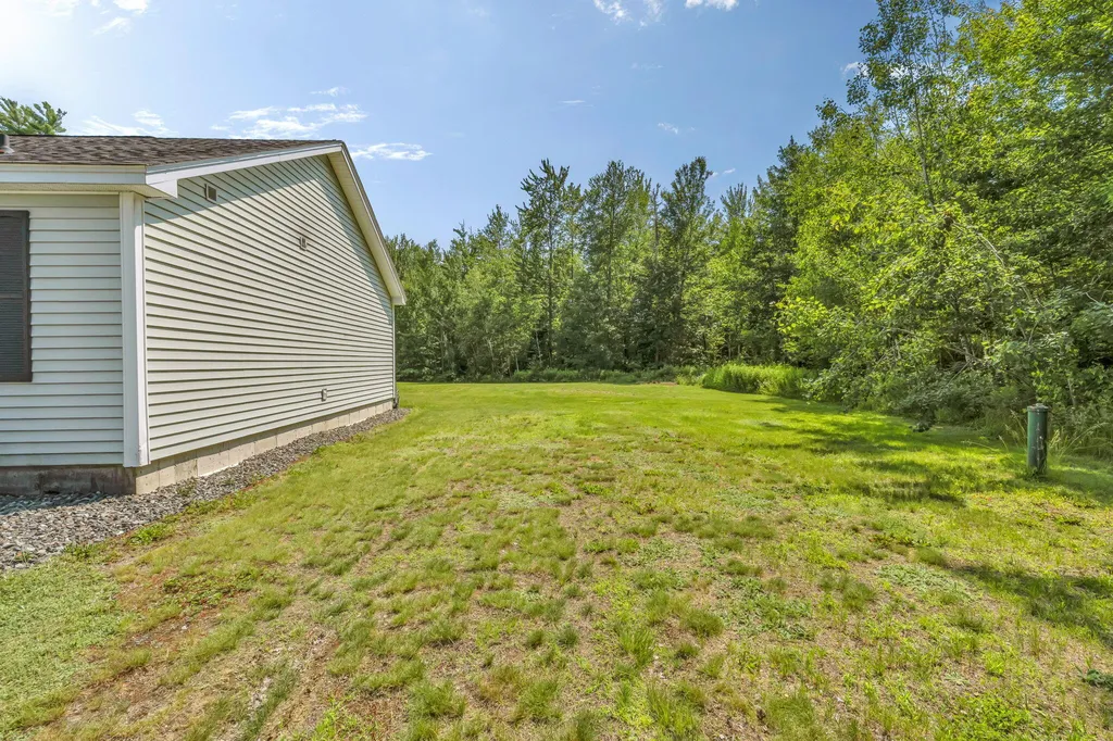 210 Scotts Point Road Clifton ME 04428