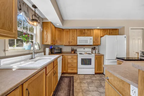 210 Scotts Point Road Clifton ME 04428