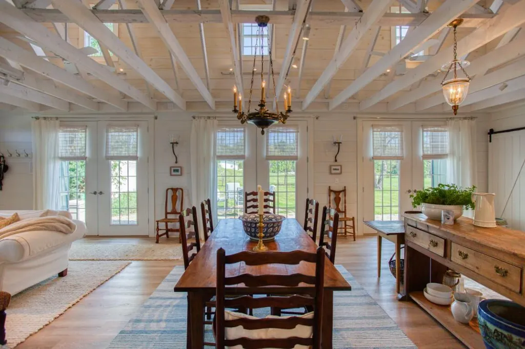 32 Murray Hill Road Boothbay ME 04544