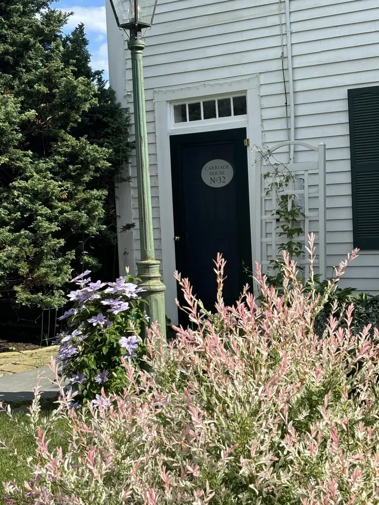 32 Murray Hill Road Boothbay ME 04544