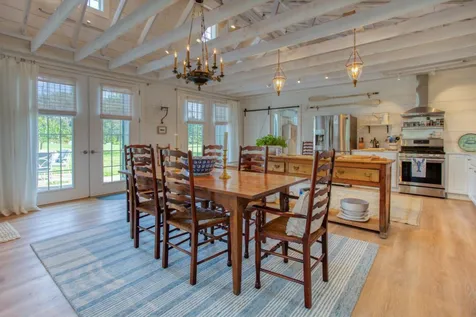 32 Murray Hill Road Boothbay ME 04544