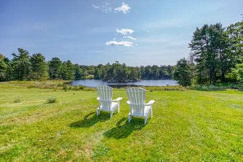 32 Murray Hill Road Boothbay ME 04544