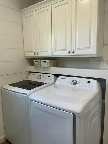 32 Murray Hill Road Boothbay ME 04544