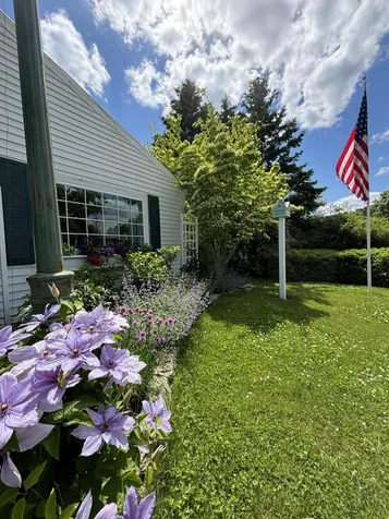 32 Murray Hill Road Boothbay ME 04544