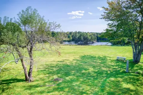 32 Murray Hill Road Boothbay ME 04544