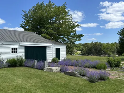32 Murray Hill Road Boothbay ME 04544