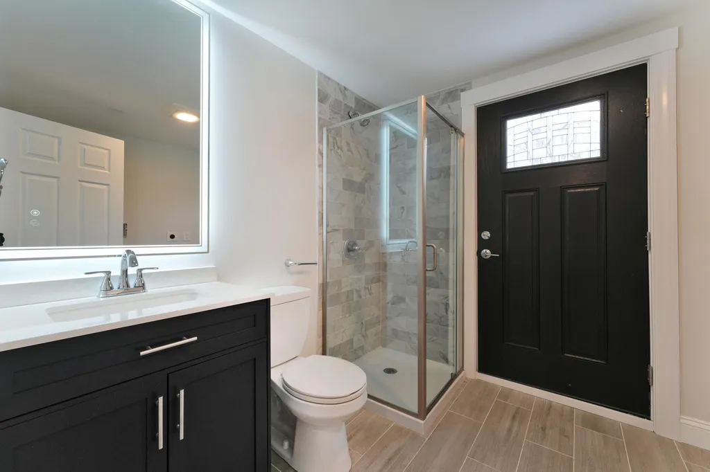 16-18 Ash Point Road Harpswell ME 04079