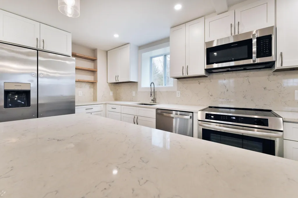 16-18 Ash Point Road Harpswell ME 04079