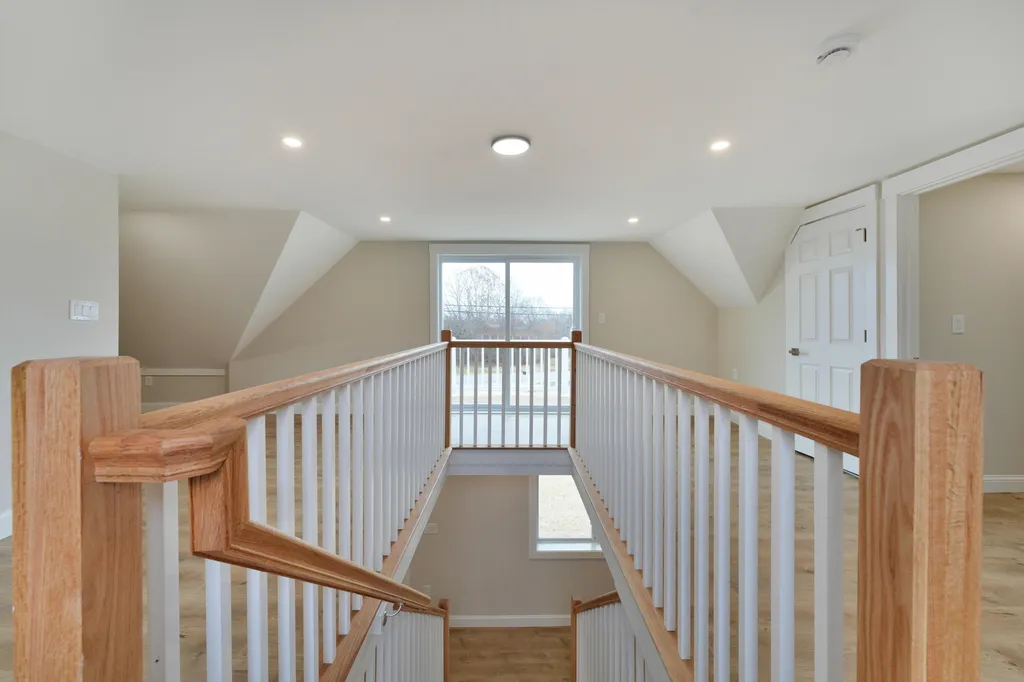 16-18 Ash Point Road Harpswell ME 04079