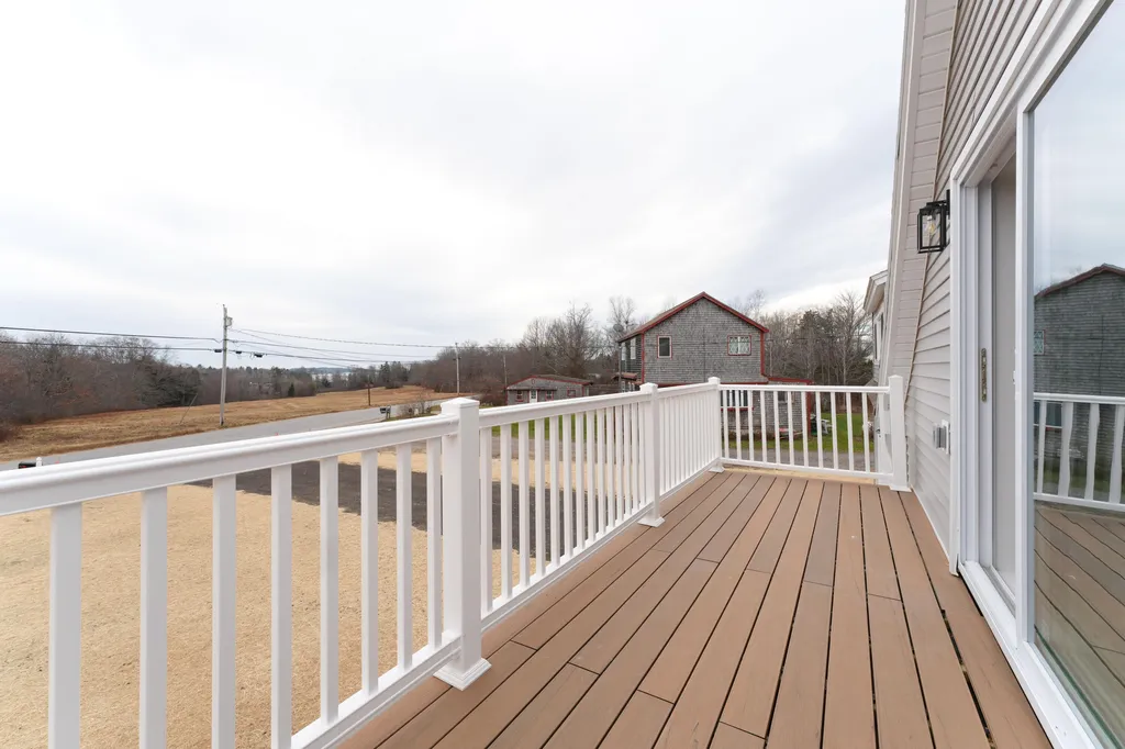 16-18 Ash Point Road Harpswell ME 04079