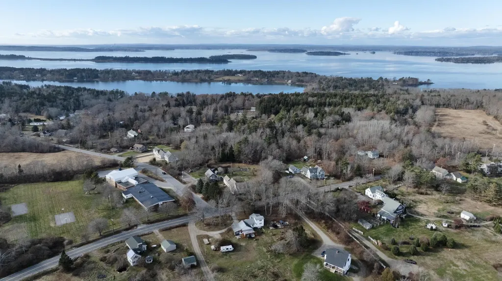 16-18 Ash Point Road Harpswell ME 04079