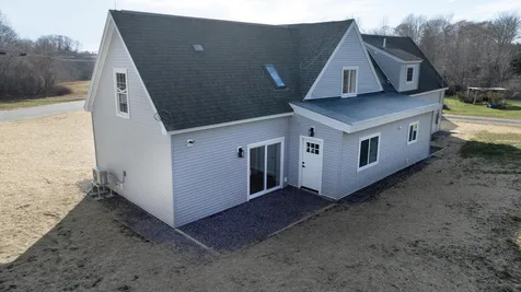 16-18 Ash Point Road Harpswell ME 04079