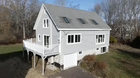16-18 Ash Point Road Harpswell ME 04079