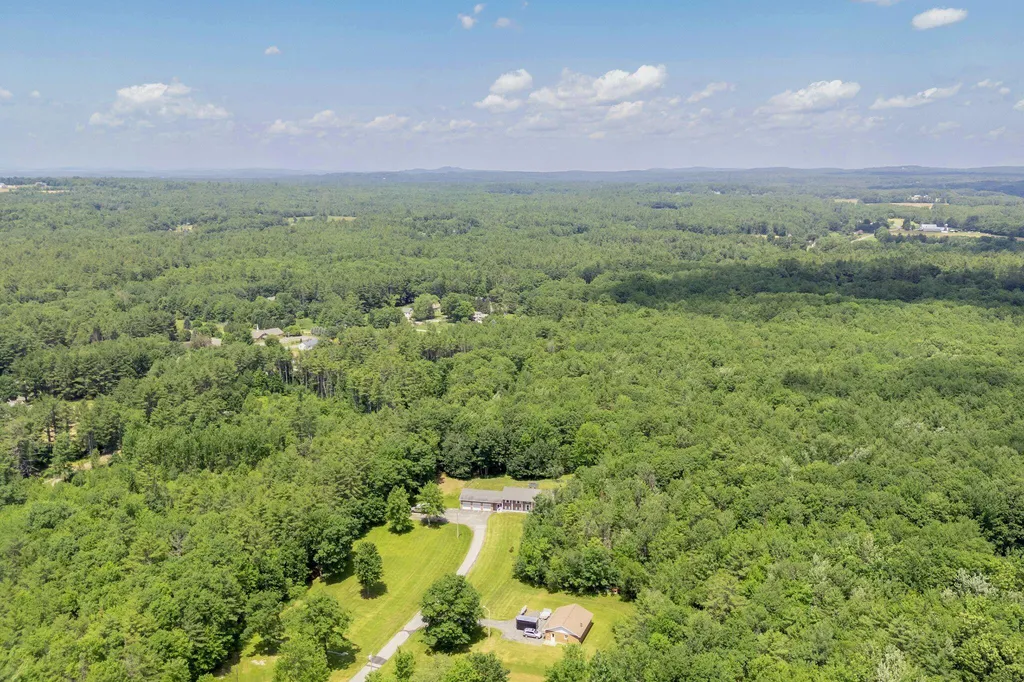 28 Edgecomb Road Lisbon ME 04252