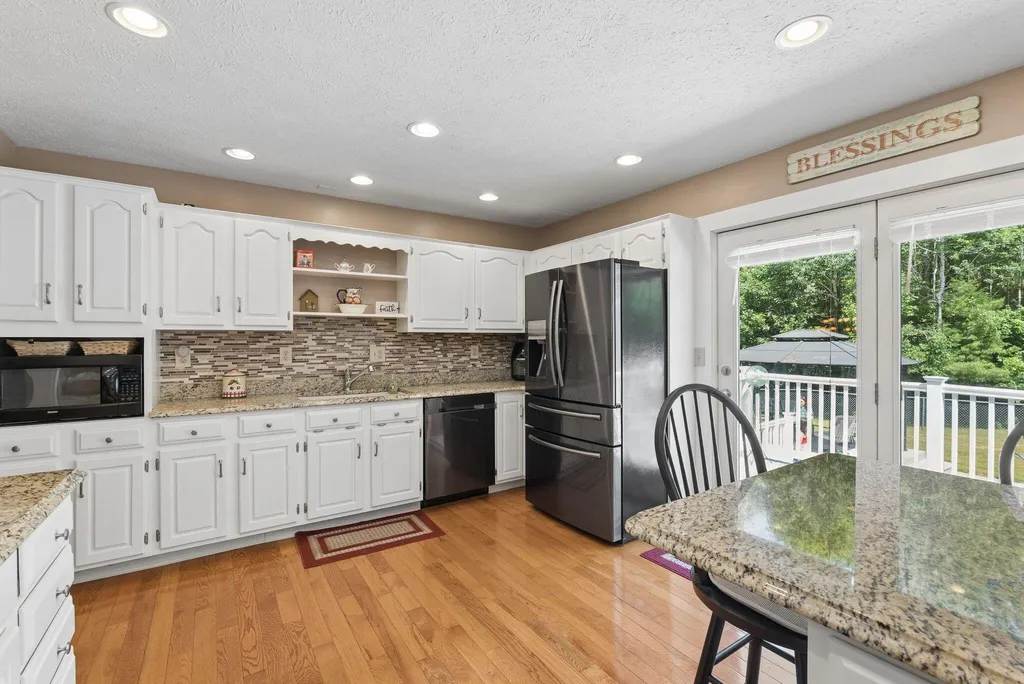 28 Edgecomb Road Lisbon ME 04252