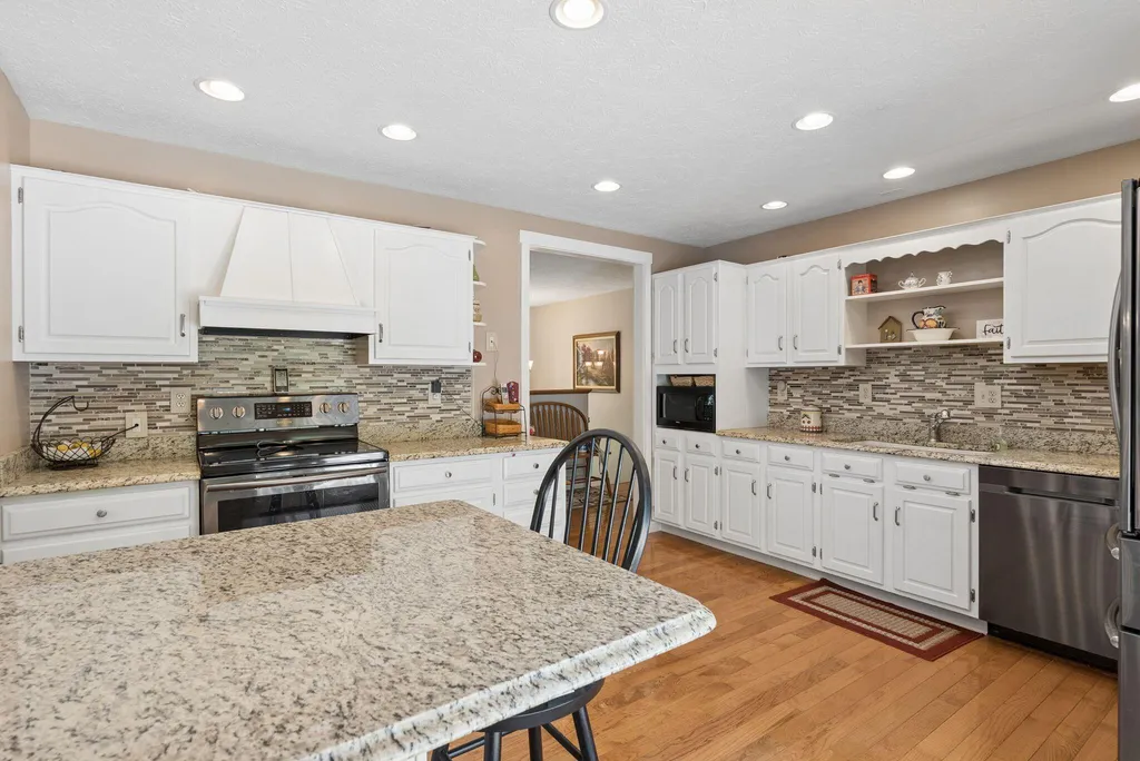 28 Edgecomb Road Lisbon ME 04252