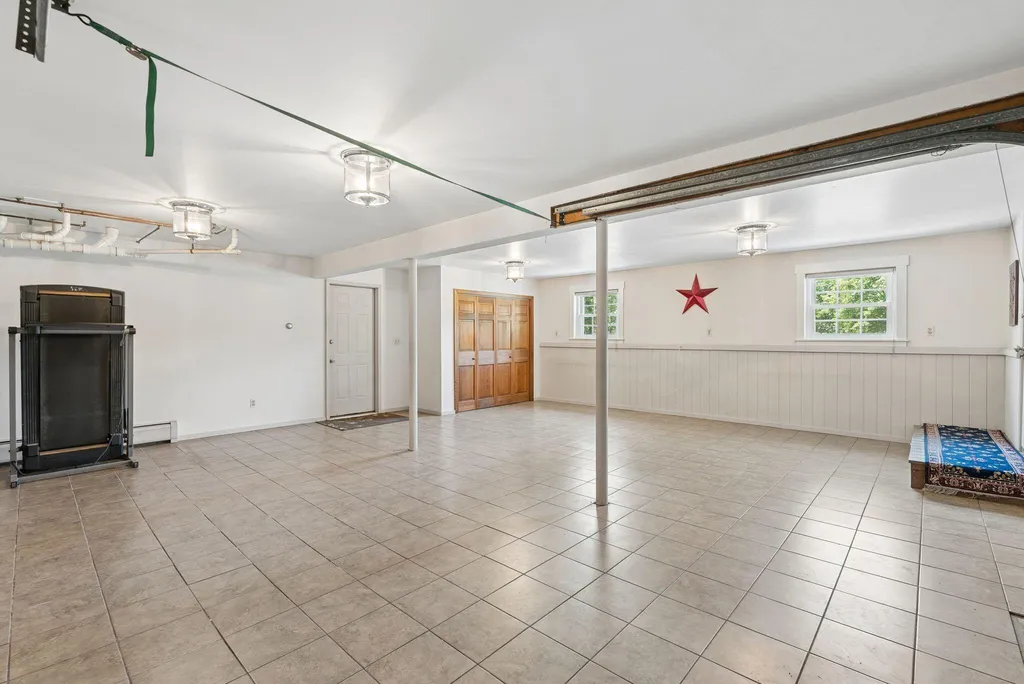 28 Edgecomb Road Lisbon ME 04252