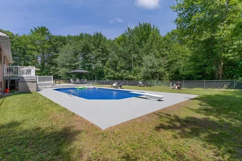 28 Edgecomb Road Lisbon ME 04252