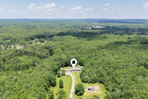 28 Edgecomb Road Lisbon ME 04252