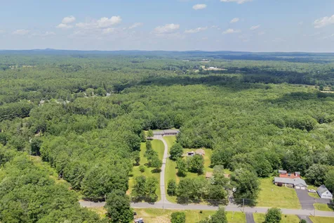 28 Edgecomb Road Lisbon ME 04252