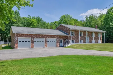 28 Edgecomb Road Lisbon ME 04252