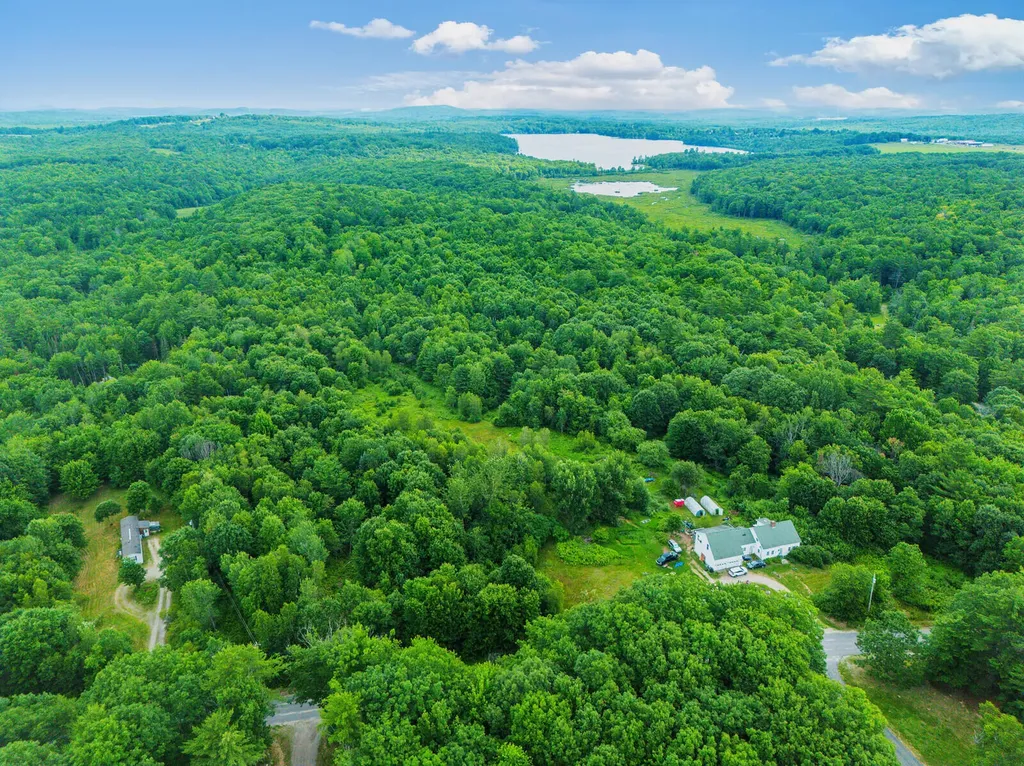 Lot 20-3 Pine Hill Road Monmouth ME 04259