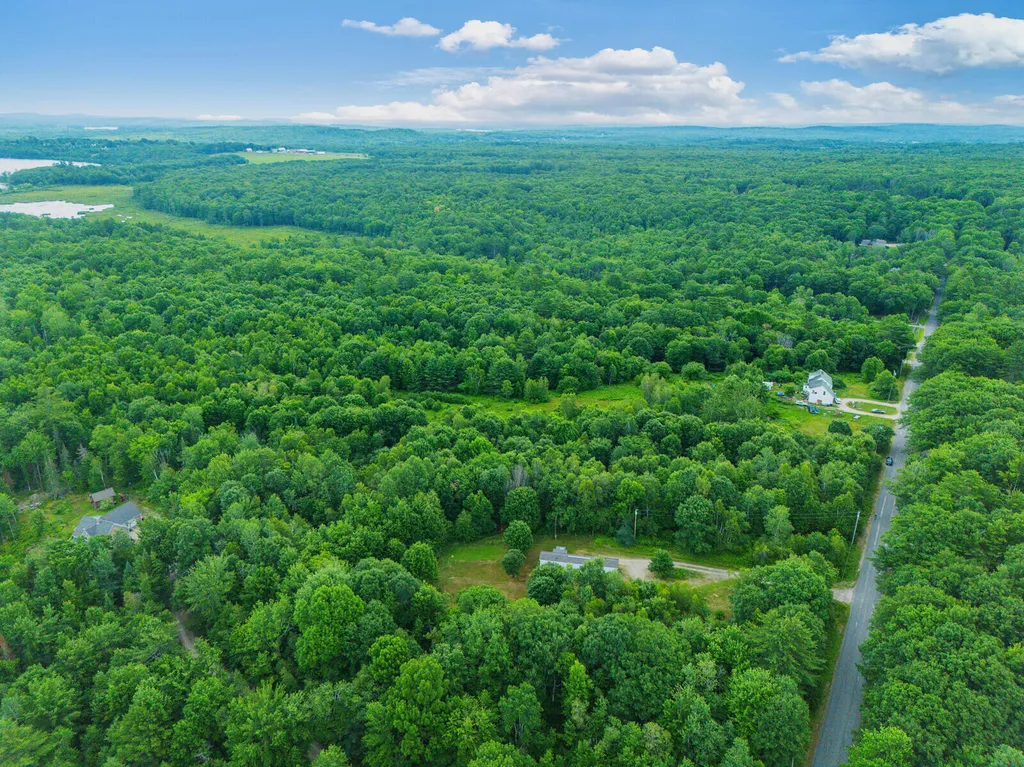 Lot 20-3 Pine Hill Road Monmouth ME 04259