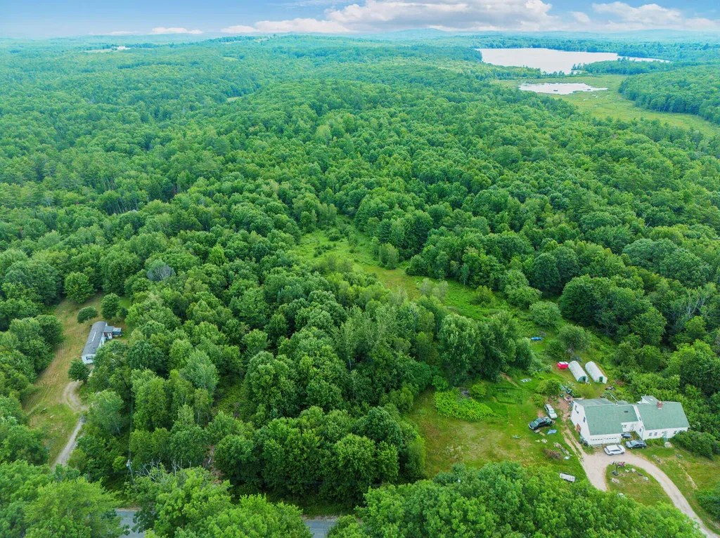 Lot 20-3 Pine Hill Road Monmouth ME 04259