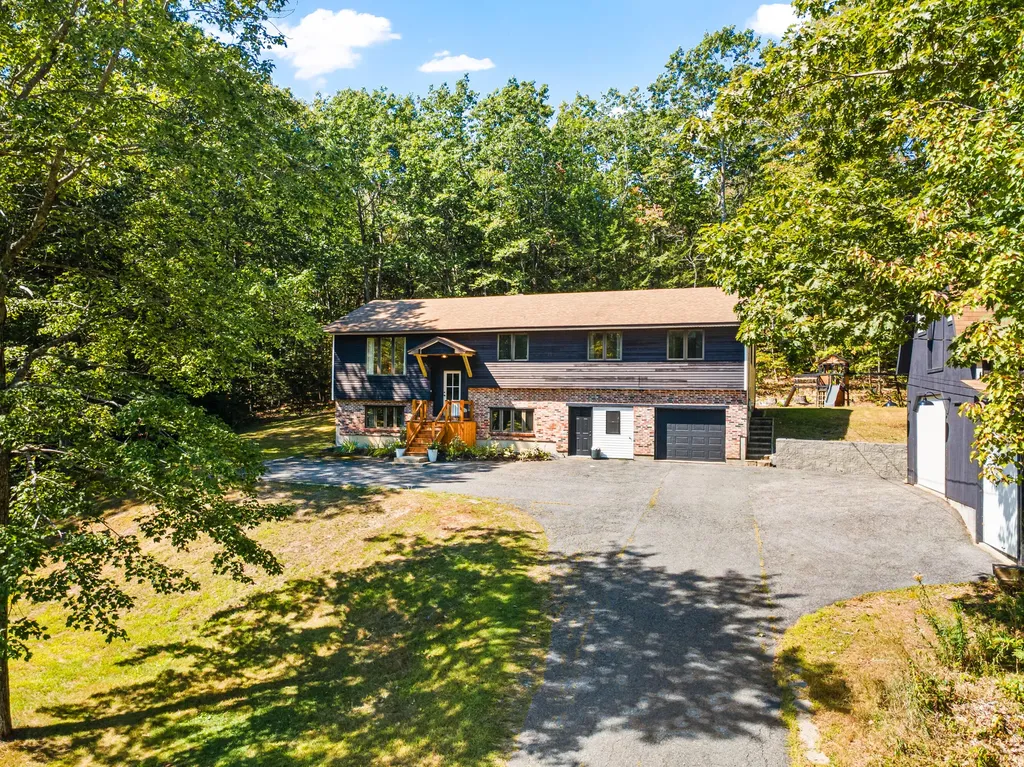 21 Land Of Nod Road Windham ME 04062