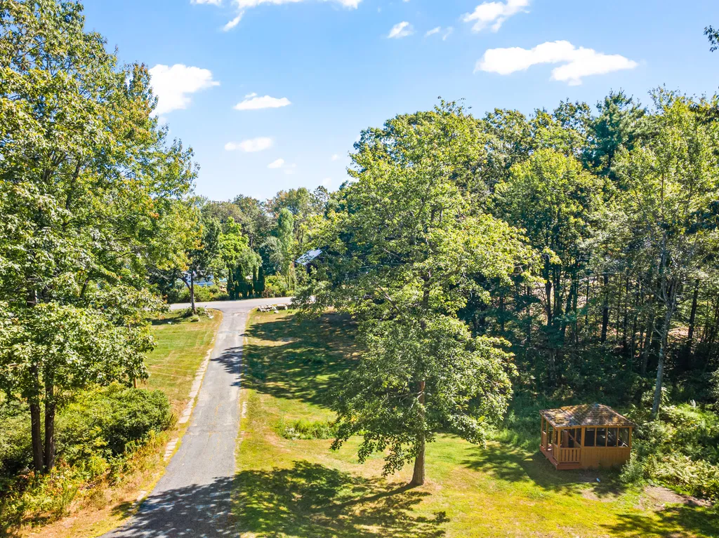21 Land Of Nod Road Windham ME 04062