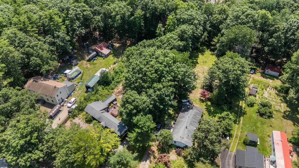 215 Old Orchard Road Buxton ME 04093