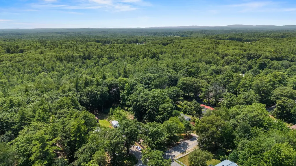 215 Old Orchard Road Buxton ME 04093