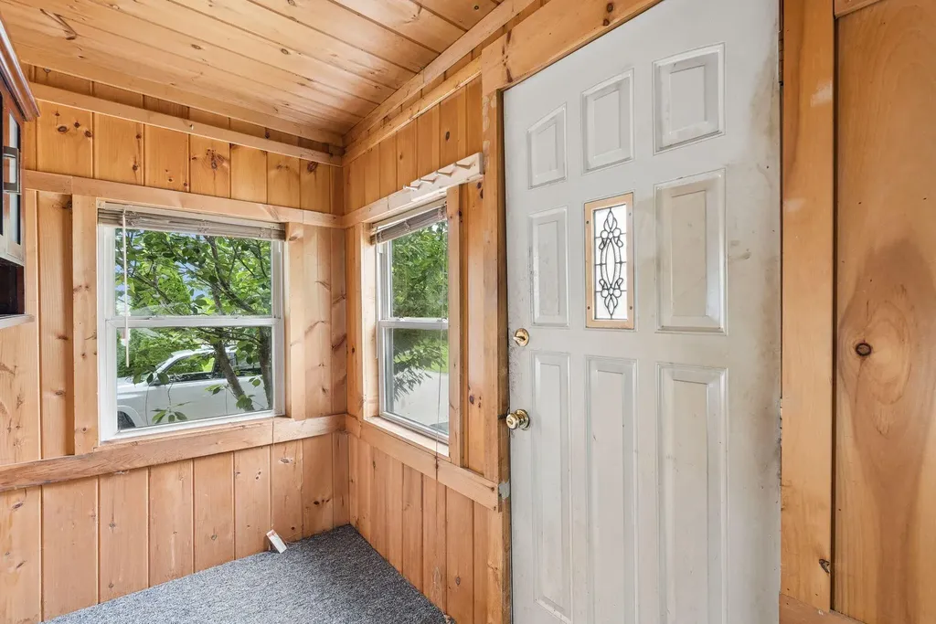 8 Vigue Street Waterville ME 04901